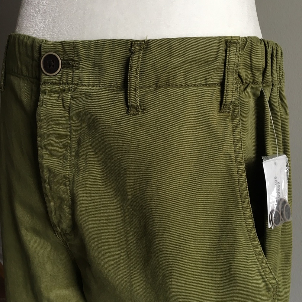 BDG Pants Khaki NEW!